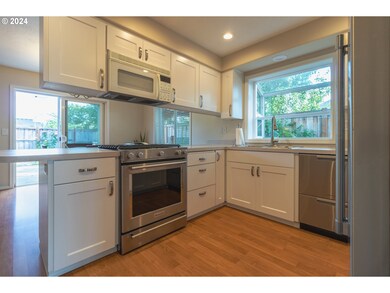 825 Pinehurst Ave NE, Keizer, OR 97303 - photo 7