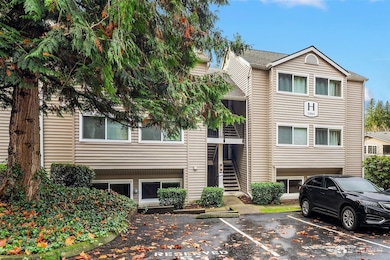 12044 100th Ave NE unit H-103, Kirkland, WA 98034 - photo 2