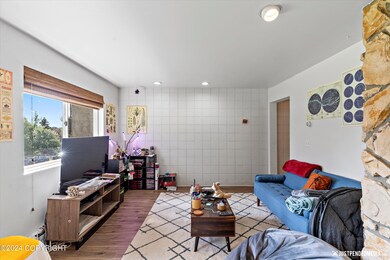 11-DSC0868024