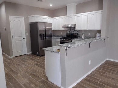 400 Lomaland Dr, El Paso, TX 79907 - photo 2