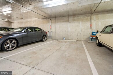 815 N Patrick St unit 211, Alexandria, VA 22314 - photo 4