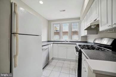 4111 Main St unit B, Philadelphia, PA 19127 - photo 5