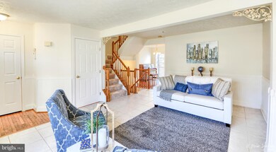 2712 Thornbrook Ct, Odenton, MD 21113 - photo 2