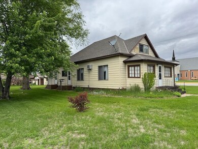 302 S Williams St, Atkinson, NE 68713 - photo 7