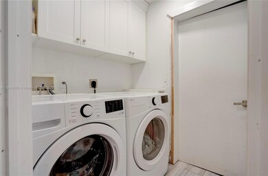 1364 Harbor View W, Hollywood, FL 33019 - photo 6