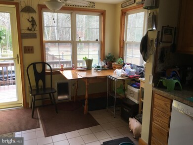 702 Hamburg Ave, Egg Harbor City, NJ 08215 - photo 3