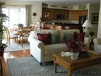 49 Morrison Dr unit 30, Londonderry, NH 03053 - photo 3