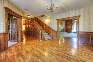 Welcoming Foyer