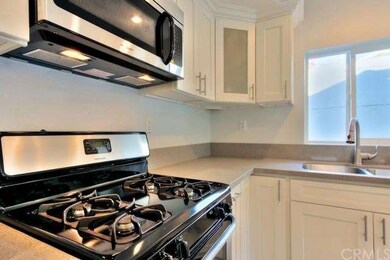 1679 S Rimpau Blvd, Los Angeles, CA 90019 - photo 5