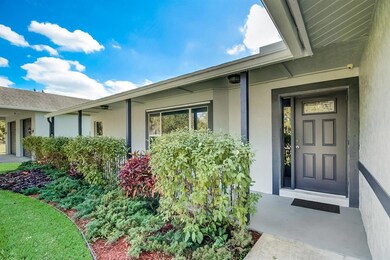 Detached Garage