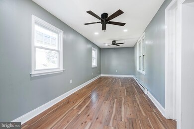 7926 Westview Ave, Upper Darby, PA 19082 - photo 6