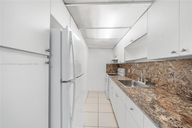 2301 NE 170th St unit 9, North Miami Beach, FL 33160 - photo 5