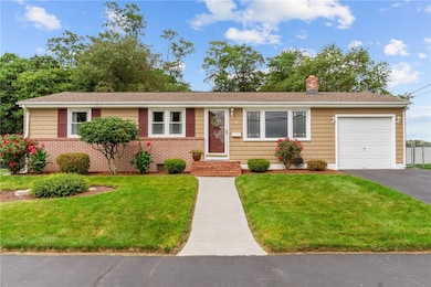 11 Red Robin Rd, Cranston, RI 02920 - photo 2