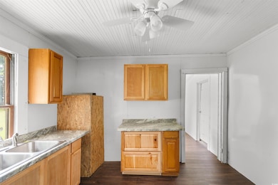 114 Henry McGill St, Marion, SC 29571 - photo 7