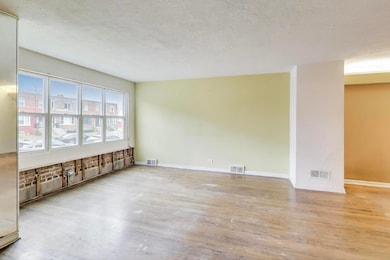 8613 S Ingleside Ave, Chicago, IL 60619 - photo 4