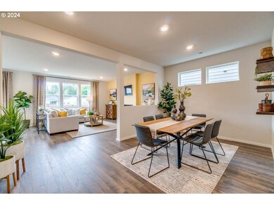 2891 V St, Springfield, OR 97477 - photo 7