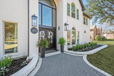 240 Green Oaks Ln, Southlake, TX 76092 - photo 4