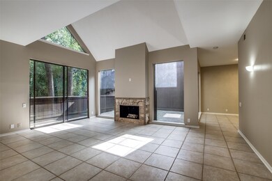 262 Litchfield Ln, Houston, TX 77024 - photo 4