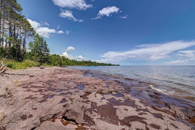 2826 Highway 61, Two Harbors, MN 55616 - photo 5