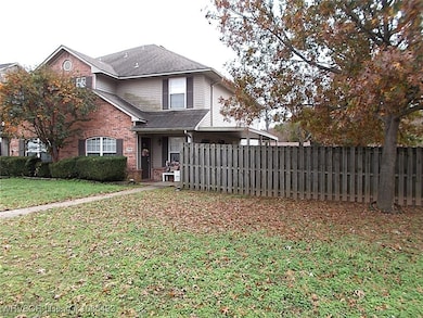 2800 - 2802 Fairway Hamlet Ct unit 2800-2802, Fort Smith, AR 72908 - photo 2