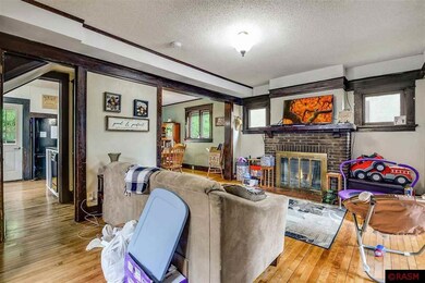 307 N 6th St, Mankato, MN 56001 - photo 4