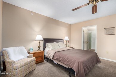 0009-10 - Thunderbird