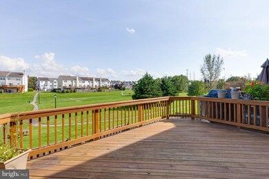 7133 Ladd Cir, Frederick, MD 21703 - photo 3