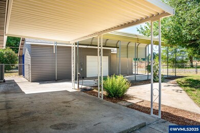 36162 S Railroad St, Crabtree, OR 97335 - photo 5