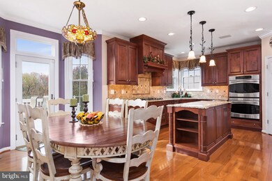 5784 Victor Dr, Sykesville, MD 21784 - photo 5