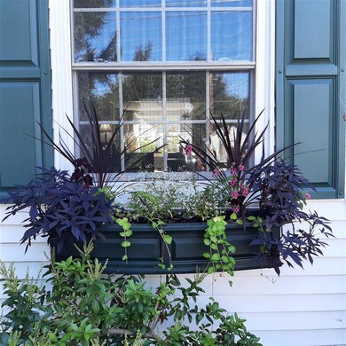 16 Furbush St, Rochester, NH 03867 - photo 2