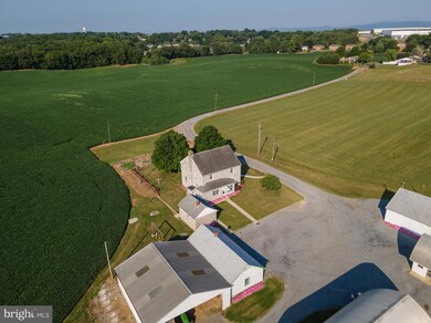 13843 Pennsylvania Ave, Hagerstown, MD 21742 - photo 2