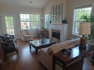L/Room w/fireplace