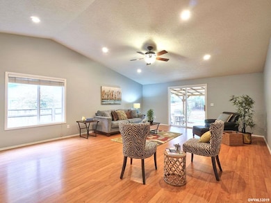 5088 Terrylee Ct SE, Salem, OR 97306 - photo 7