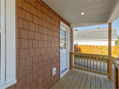 56 Cedar St, Saint Albans, VT 05478 - photo 5