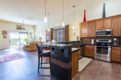 12780 N Seacliff Pl  (6)