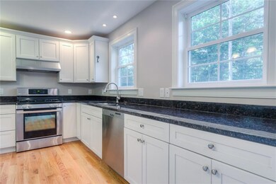 44 Newfield Rd, Freeport, ME 04032 - photo 6