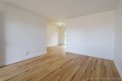 1119 N Kansas Ave, Claremore, OK 74017 - photo 6