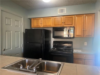 Kitchen with counter bar