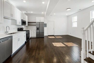 3087 N Elbridge Ave unit 2R, Chicago, IL 60618 - photo 4