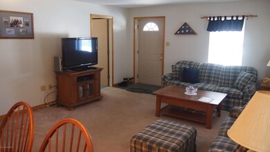 1924 Ruth St, Allentown, PA 18104 - photo 4