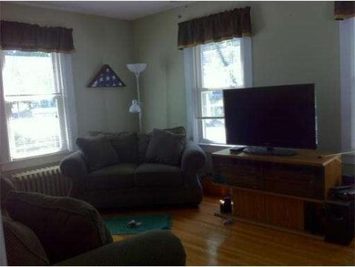 35 Park St, Turners Falls, MA 01376 - photo 2