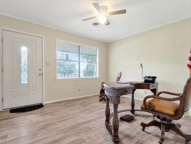 200 W Starr Ave, Nacogdoches, TX 75961 - photo 4