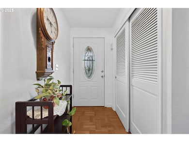 1910 Hawkins Ln, Eugene, OR 97405 - photo 4