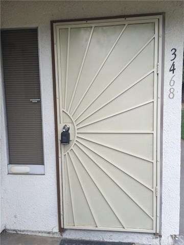 3468 Rainbow Ln unit 3, Highland, CA 92346 - photo 2