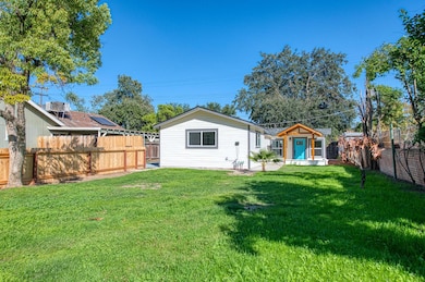 1224 N Roosevelt Ave, Fresno, CA 93728 - photo 2