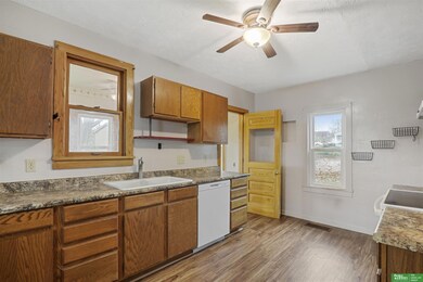 9001 Schram Rd, Papillion, NE 68046 - photo 6