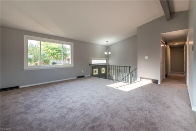 22320 Sandalwood Rd, Bedford, OH 44146 - photo 3