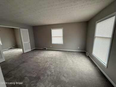 10410 Foxboro 4