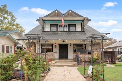 1317 N Wilson Ave, Fresno, CA 93728 - photo 2