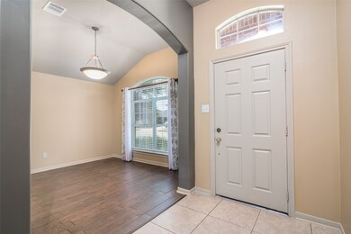 15515 Forest Creek Farms Dr, Cypress, TX 77429 - photo 4